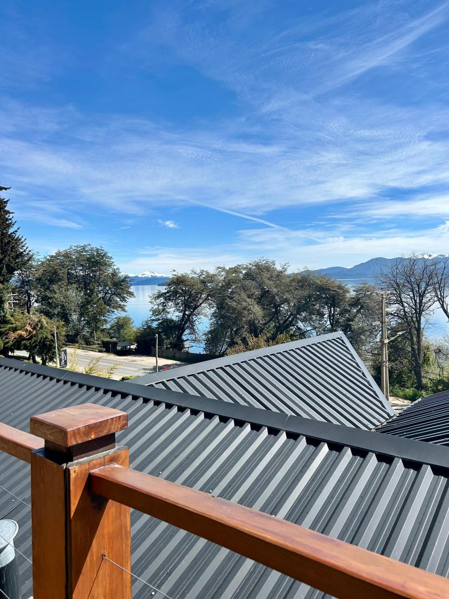 Bahia Paraiso Apart & Suites 산카를로스데바릴로체 외부 사진