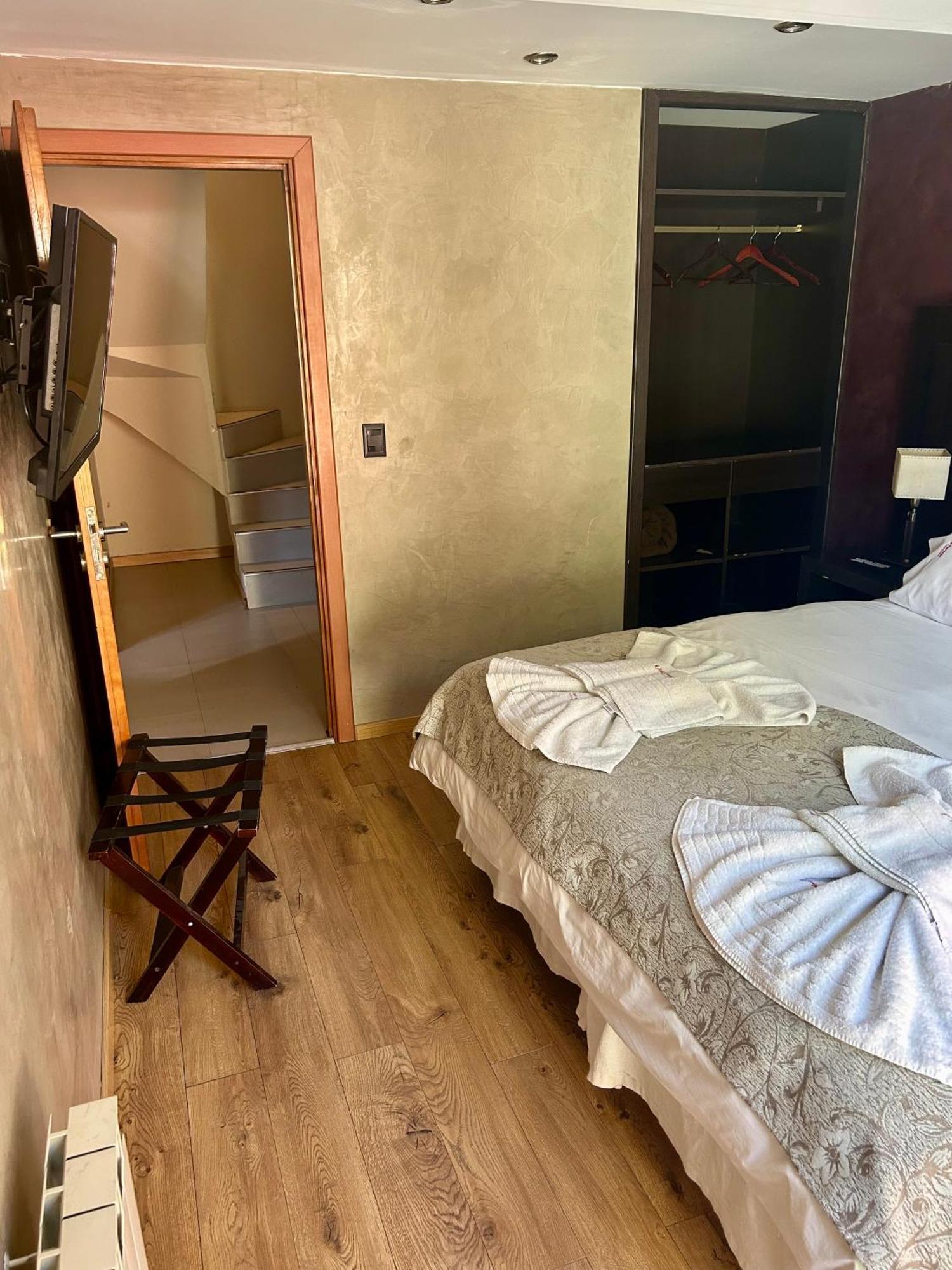 Bahia Paraiso Apart & Suites 산카를로스데바릴로체 외부 사진