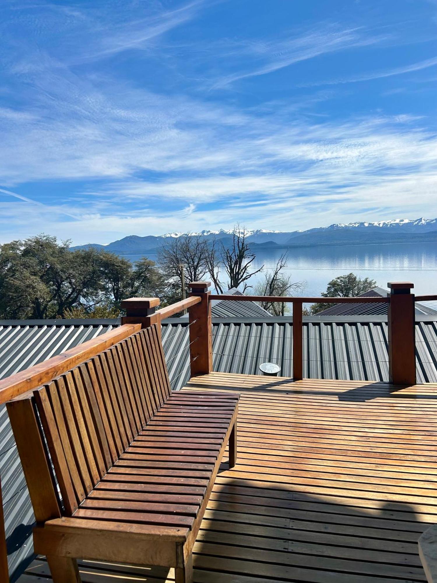 Bahia Paraiso Apart & Suites 산카를로스데바릴로체 외부 사진