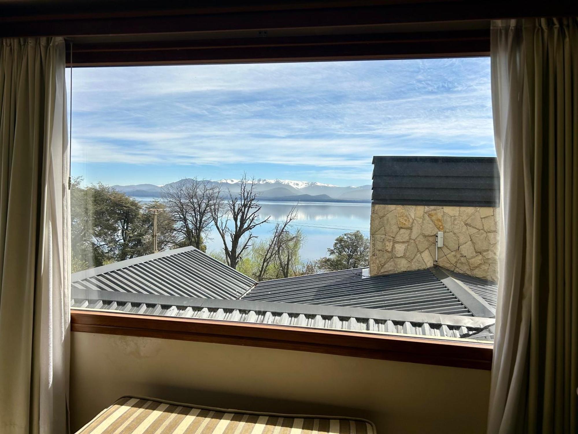 Bahia Paraiso Apart & Suites 산카를로스데바릴로체 외부 사진